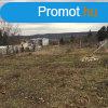 MADRHEGYI PANORMS TELEK ELAD