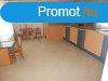 Elad 90m2-es Iroda egyb, Vanyarc
