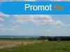 Cserszegtomajon fldszintes j pts hz frekventlt helye